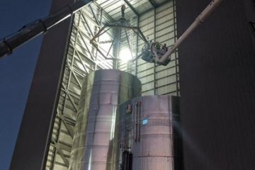 SpaceX星舰原型机压力测验又失利或因实验装备问题