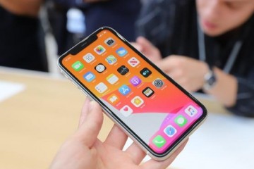 库克扛不住了iPhone11pro一夜跌至国产价等等党总算赢了